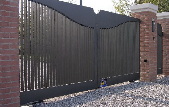 Купить новые ворота Абакан откатные в Тутаеве по цене от 83920 руб