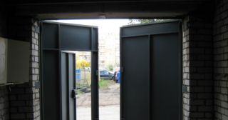 Купить гаражные ворота распашные Тутаев, цена от 3934 руб.